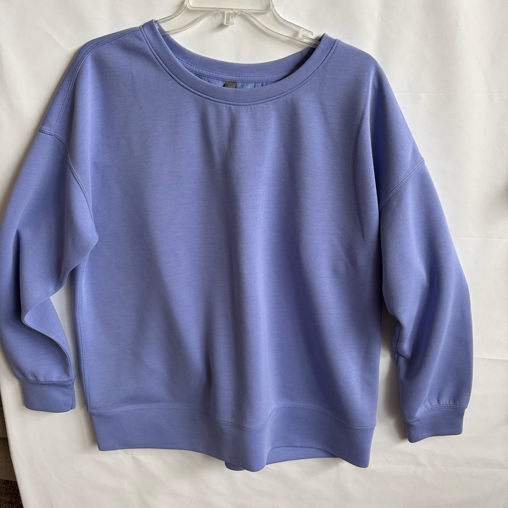 Mondetta Women's Light Purple Crew Neck Sweater. Size XL. INV25/373